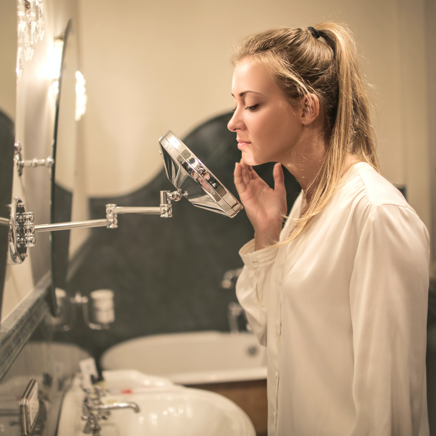Your Endocannabinoid System May Be At The Heart of Your Skin Issues